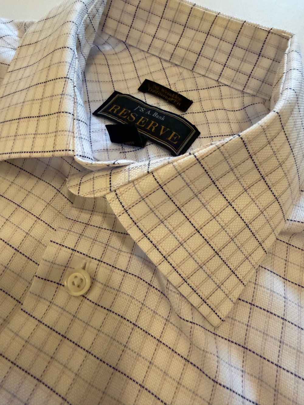 Jos. A. Bank Reserve No-Wrinkle Dress Shirt – Men’s 16-34 – 100% Egyptian Cotton